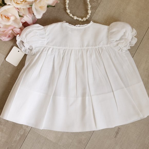 Vintage Heirloom Smocked White Dress Gown Size 0/3 Months Feltman Brothers - Picture 2 of 4
